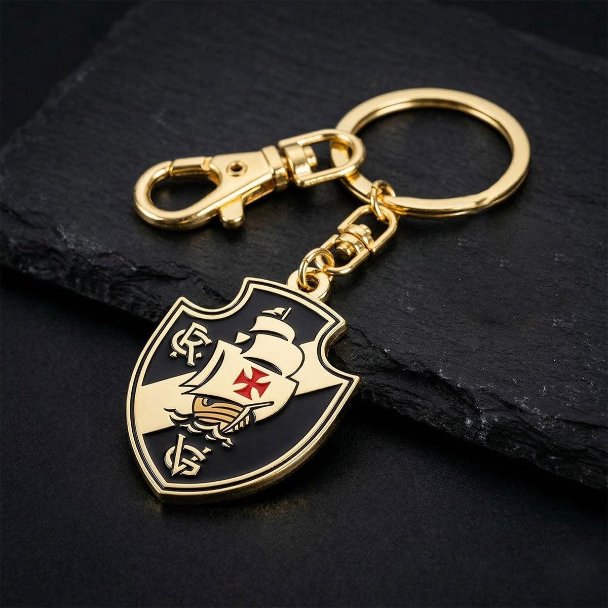 Chaveiro Vasco Escudo Dourado